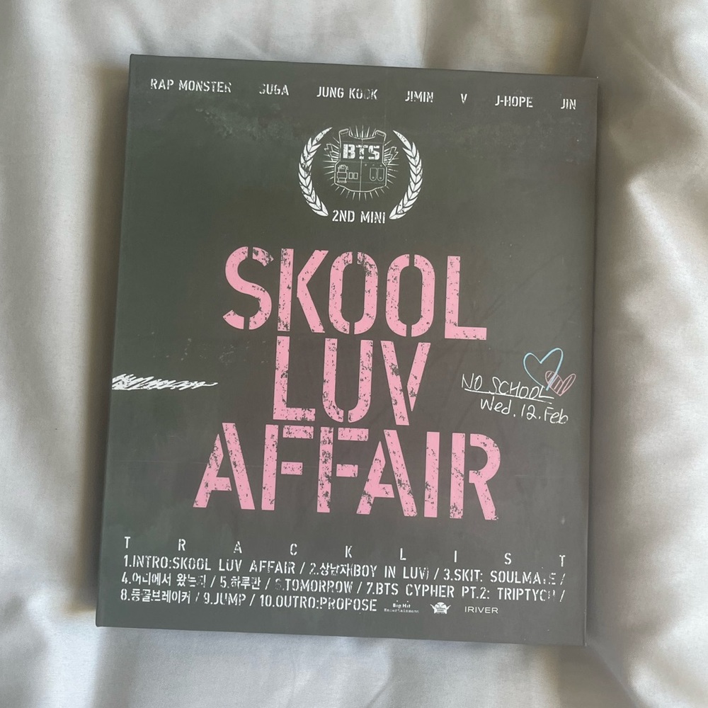 bts skool luv affair all inclusions EUC album